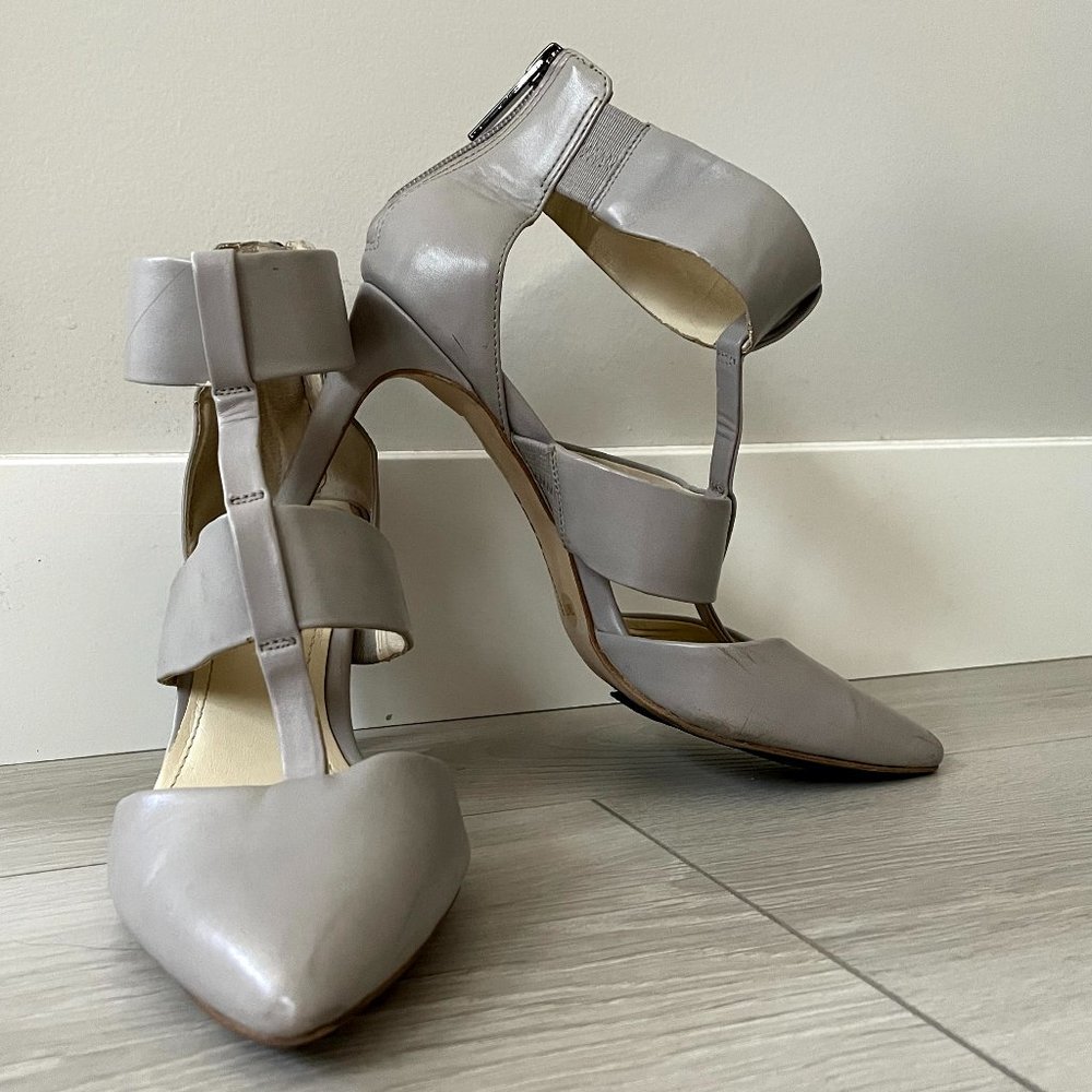 BCBG Ziggy Caged Heel in Grey - Sz 7